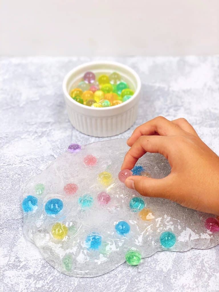How to make water bead slime - fun sensory activity for kids 