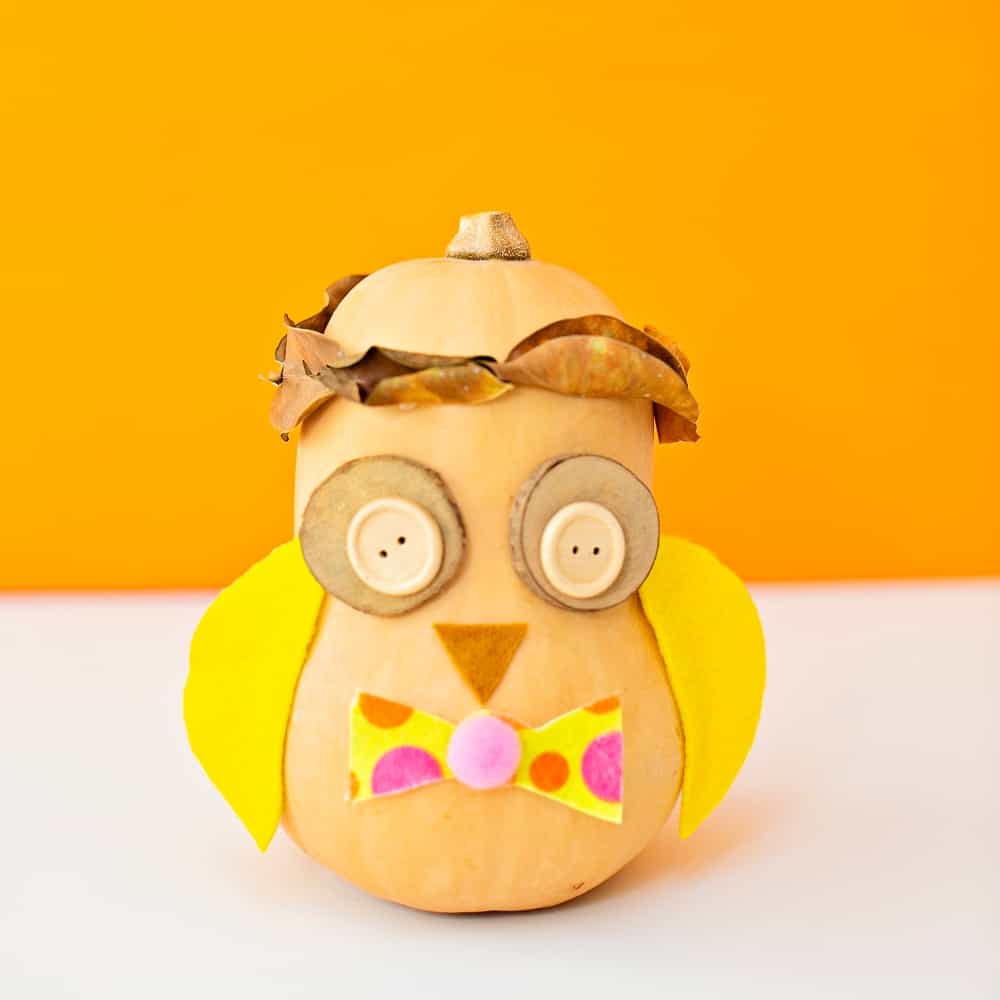 Owl Pumpkin Craft. Halloween no-carve pumpkin for kids. 