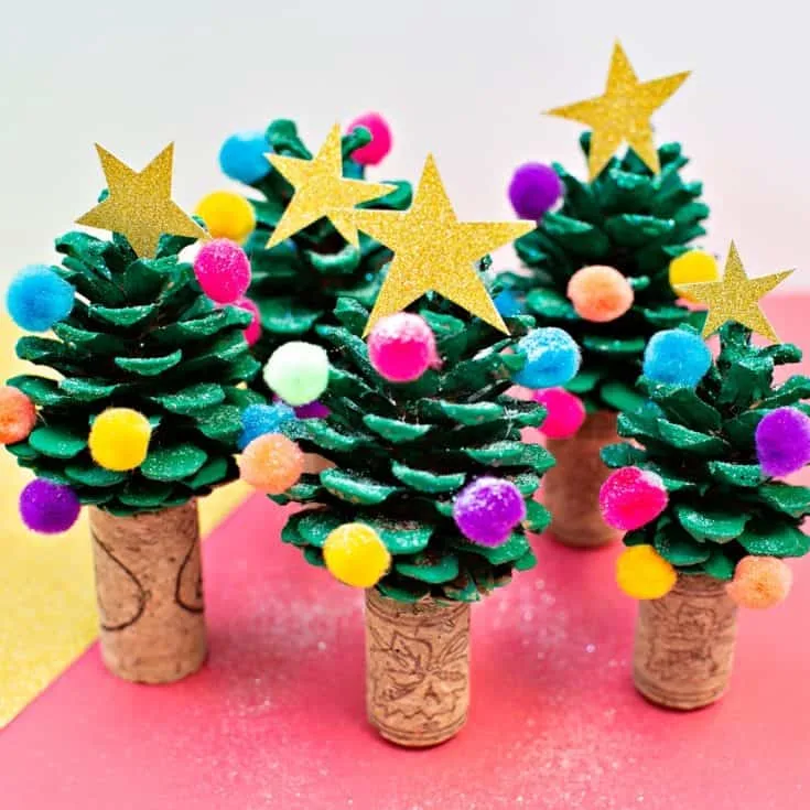 Pine Cone Christmas Tree Craft - Grandma Ideas