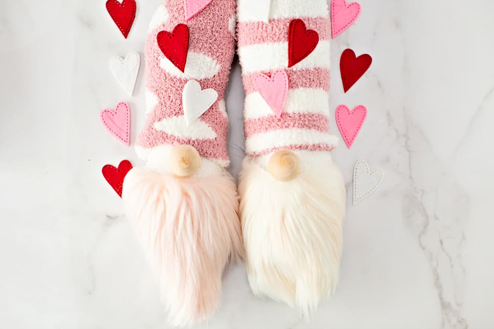 DIY Valentine Gnomes