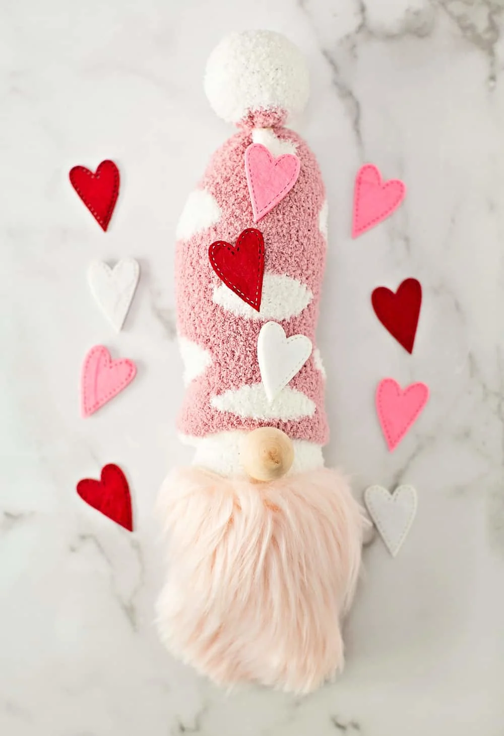 DIY Valentine Gnomes. How to make a sock gnome. 