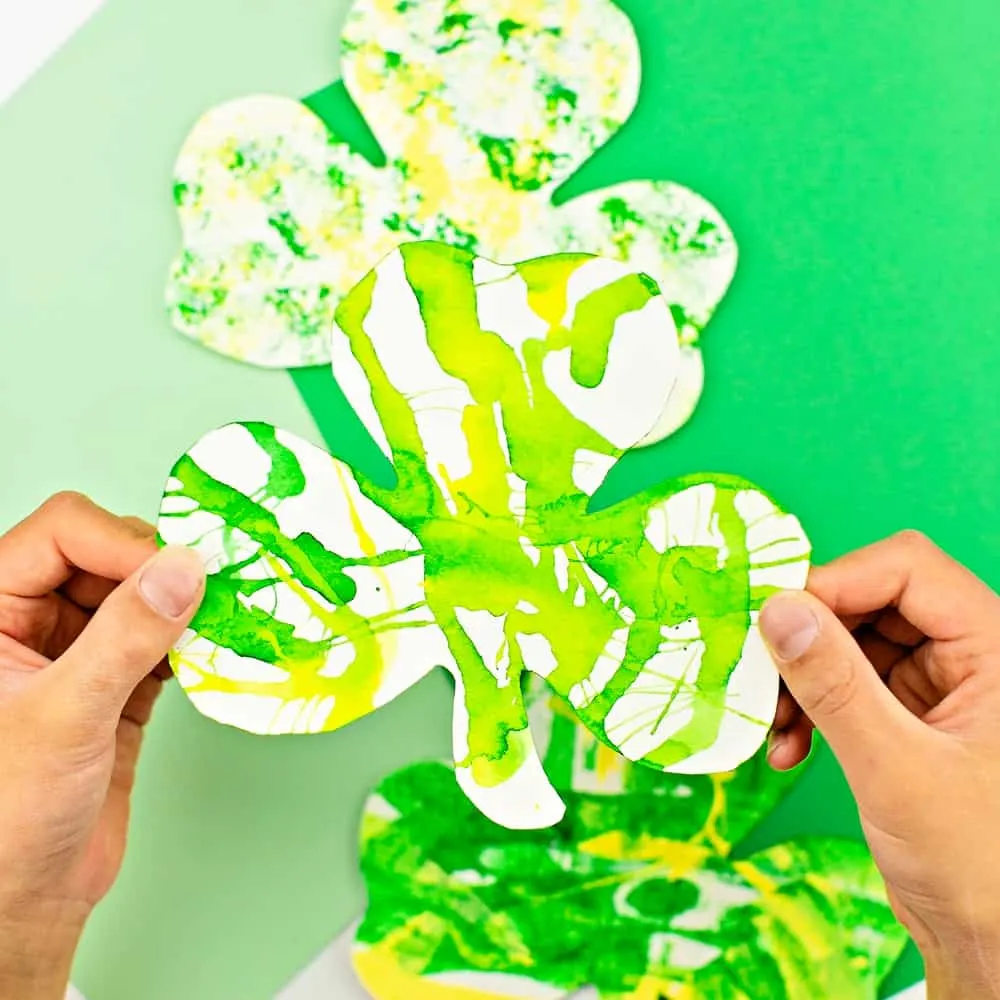 Shamrock Art Projects for Kids. Pretty St. Patrick's Day arts and crafts for kids 