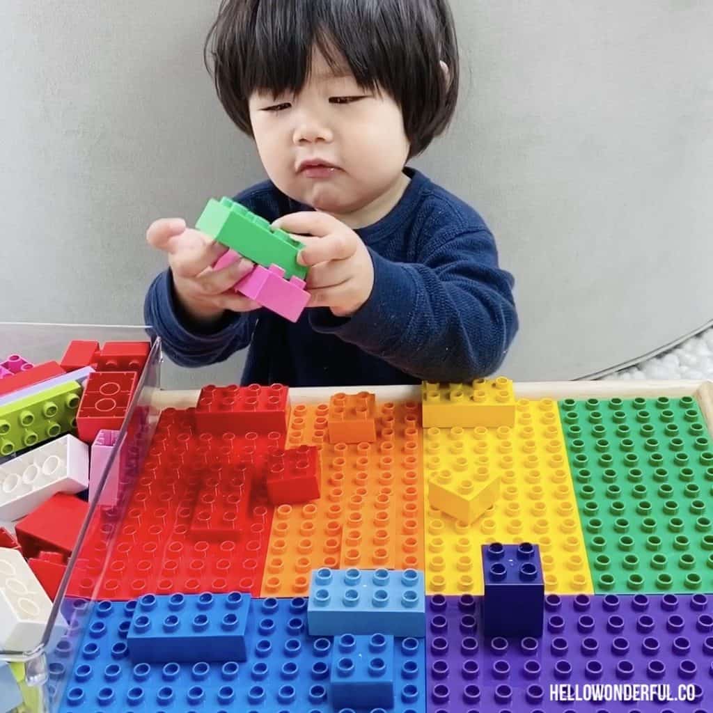 DIY LEGO Tray Table holds DUPLO too great for toddlers and preschoolers. 