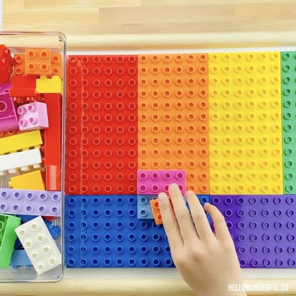 DIY LEGO Tray Table holds DUPLO too great for toddlers and preschoolers. 