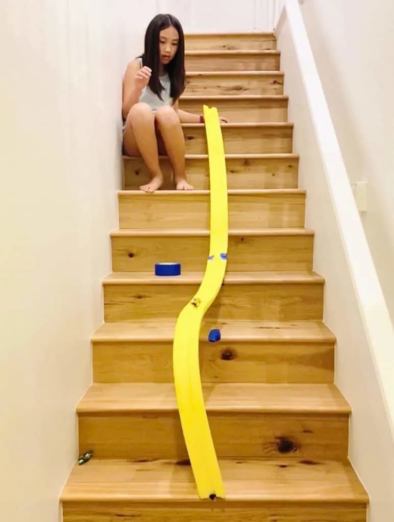 how to make a car ramp out of a pool noodle
