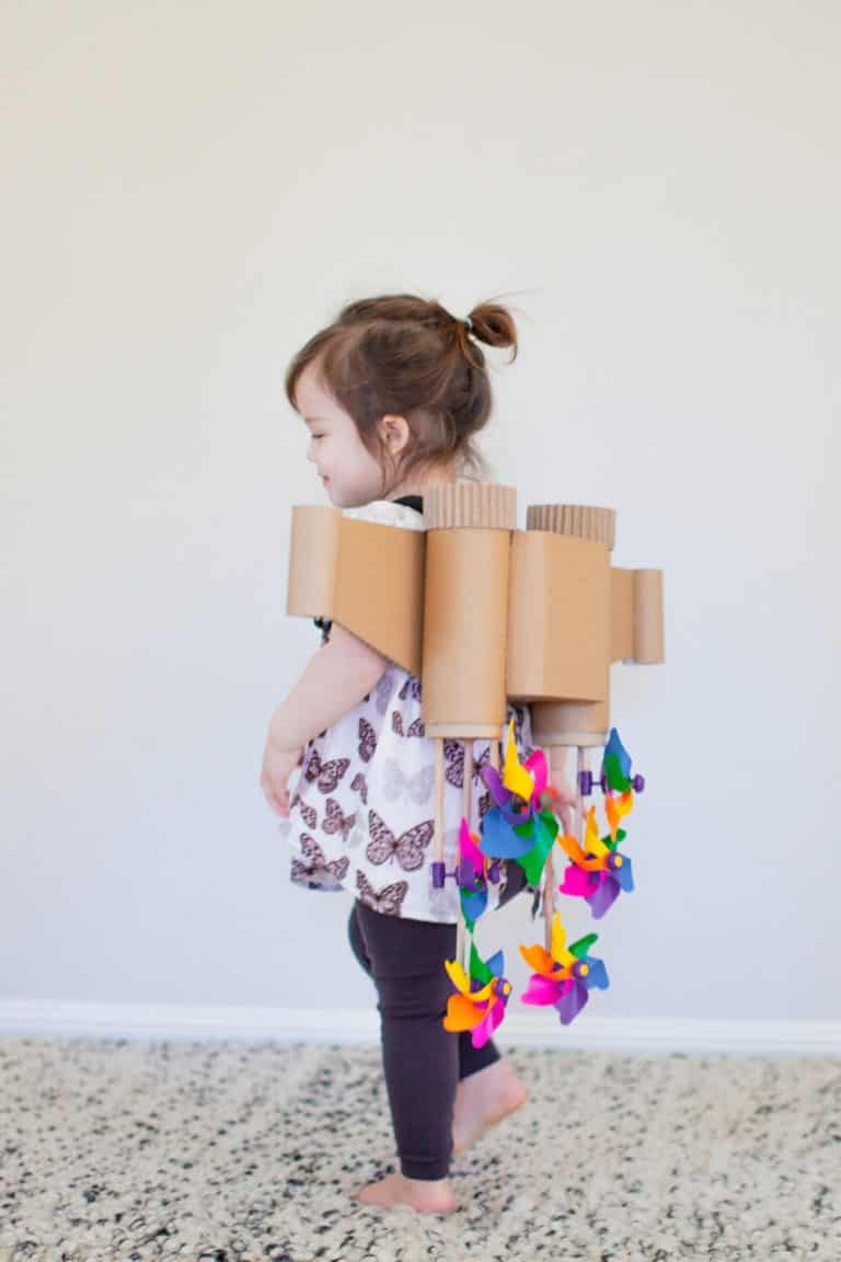 DIIY JET PACK CARDBOARD COSTUME hello, Wonderful