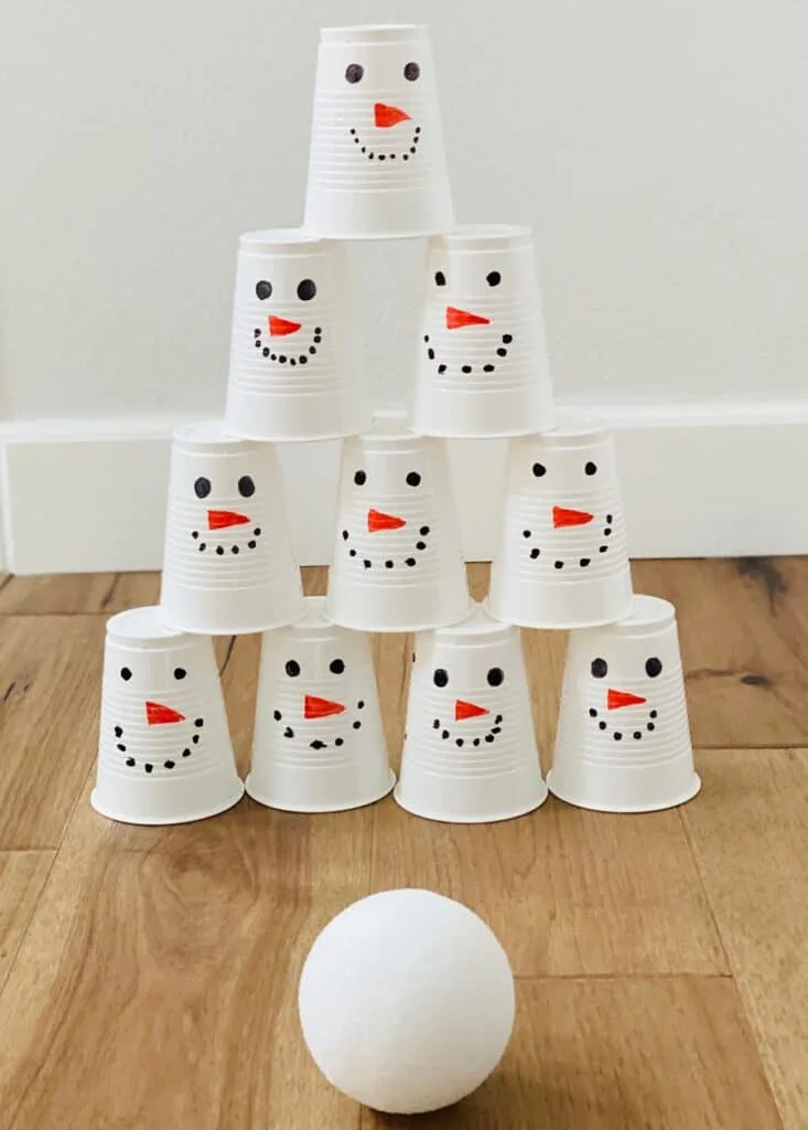 snowman snowball cup game