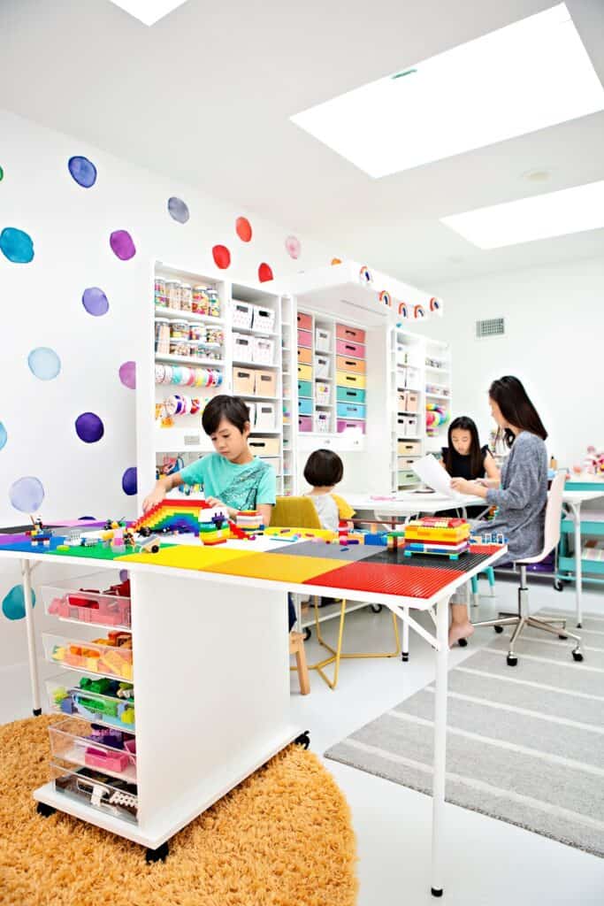 kids craft play room 