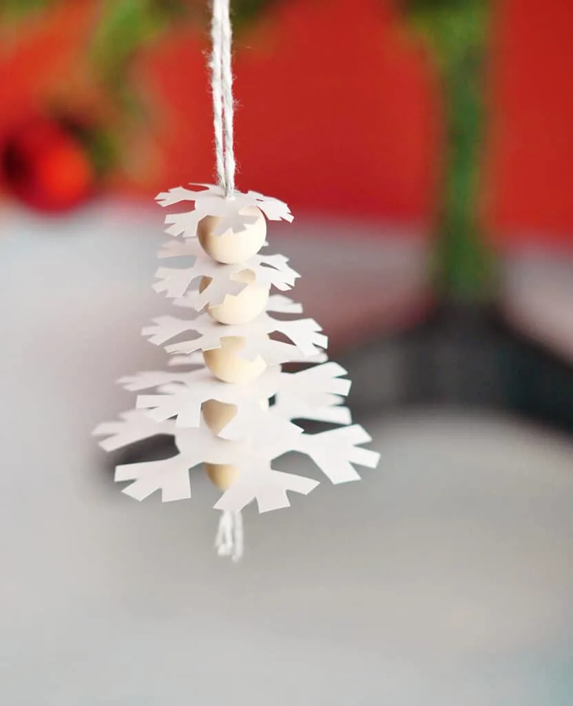 snowflake paper tree craft