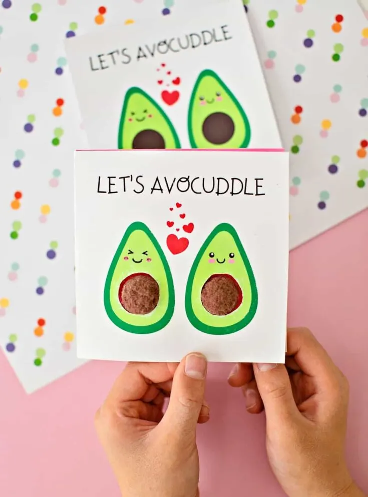 DIY AVOCADO VALENTINE CARD