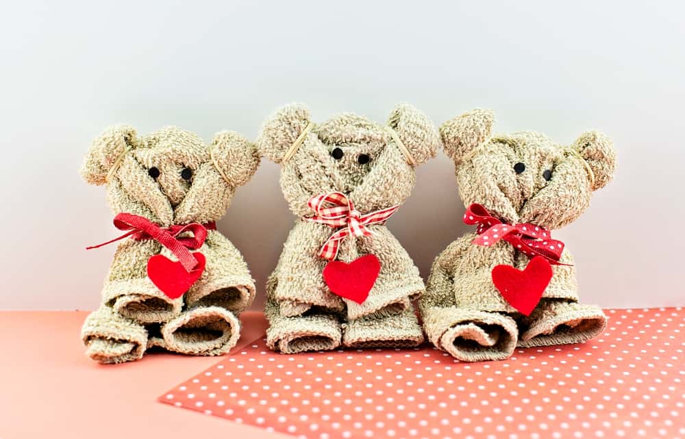 how to make a towel bear valentine craft for kids