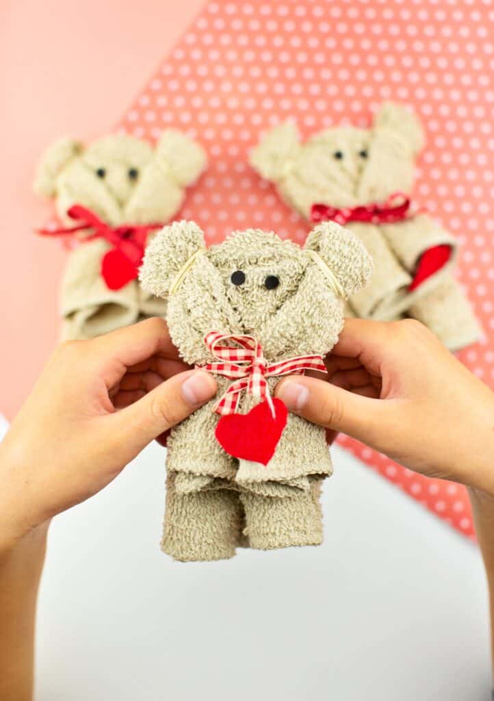 how to make a towel bear preschool valentine craft for kids