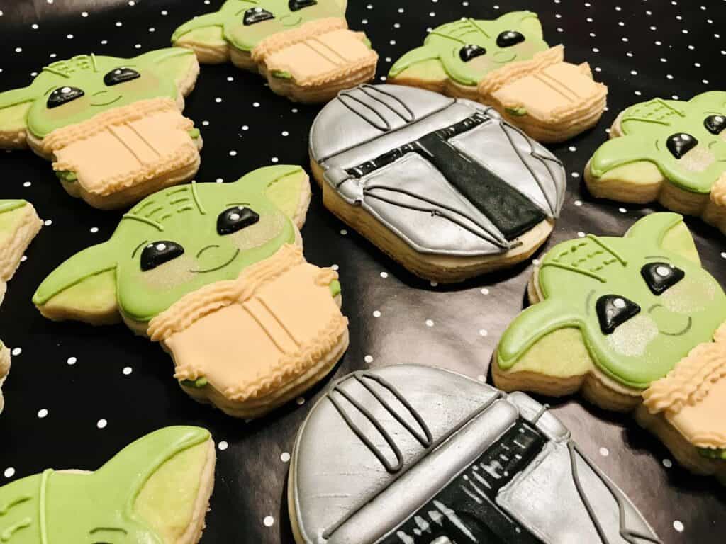 Baby Yoda Valentine Cookies