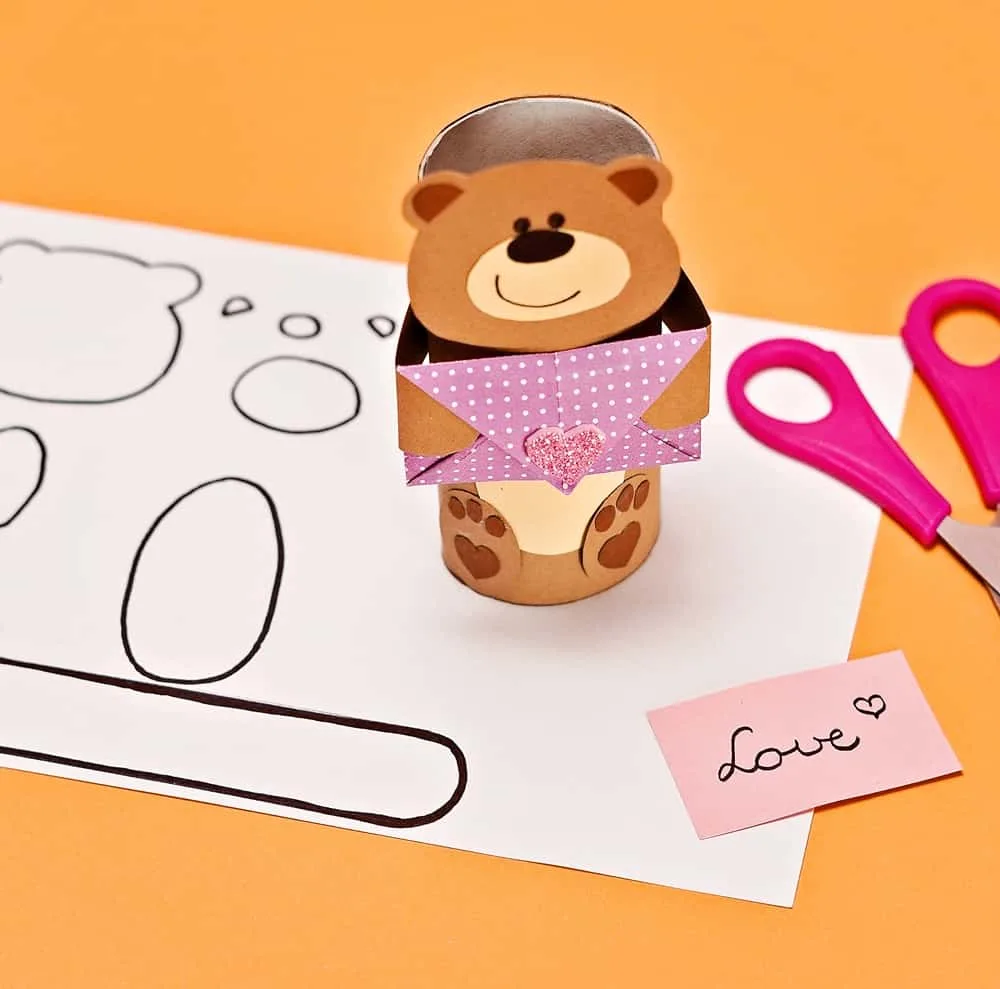 PAPER TUBE VALENTINE BEAR CRAFT