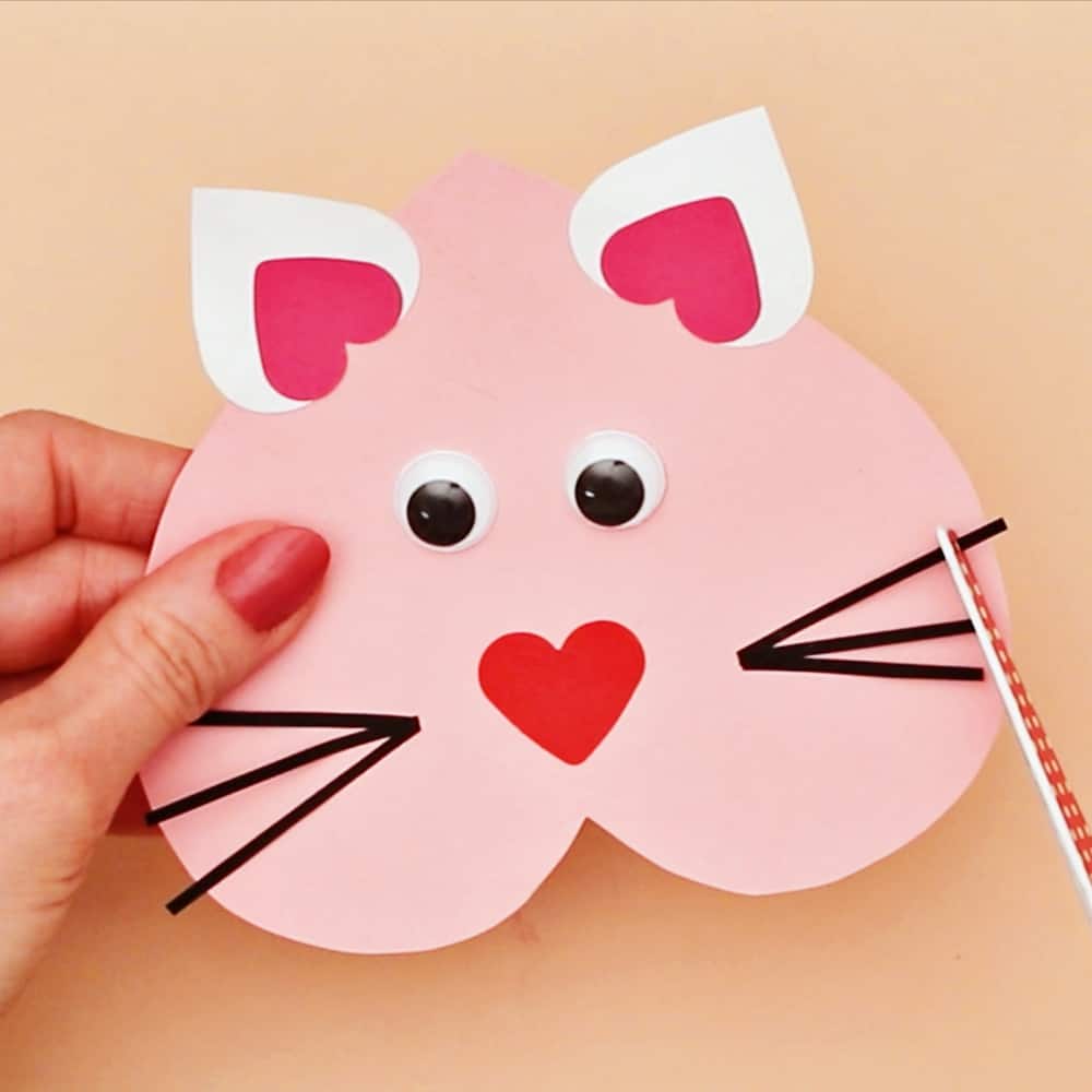 DIY Valentine Cat Card - Cute and easy Valentine Craft for Kids