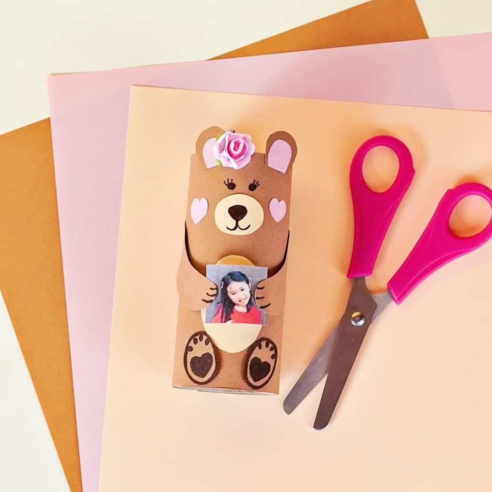 MOTHER'S DAY BEAR CRAFT - paper tube bear 