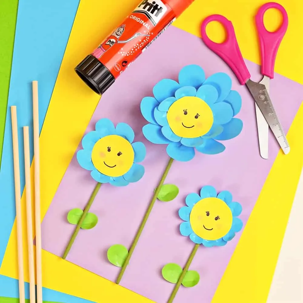 EASY PAPER FLOWER CRAFT FOR KIDS