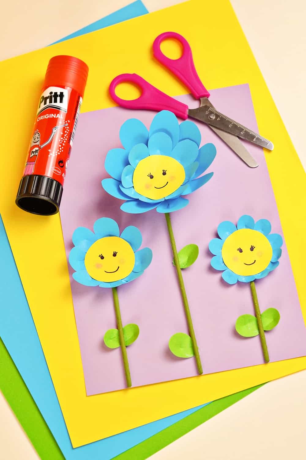 EASY PAPER FLOWER CRAFT FOR KIDS