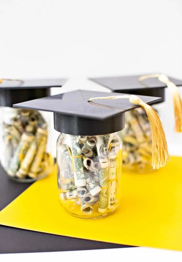 GRADUATION MONEY GIFT JAR IDEA