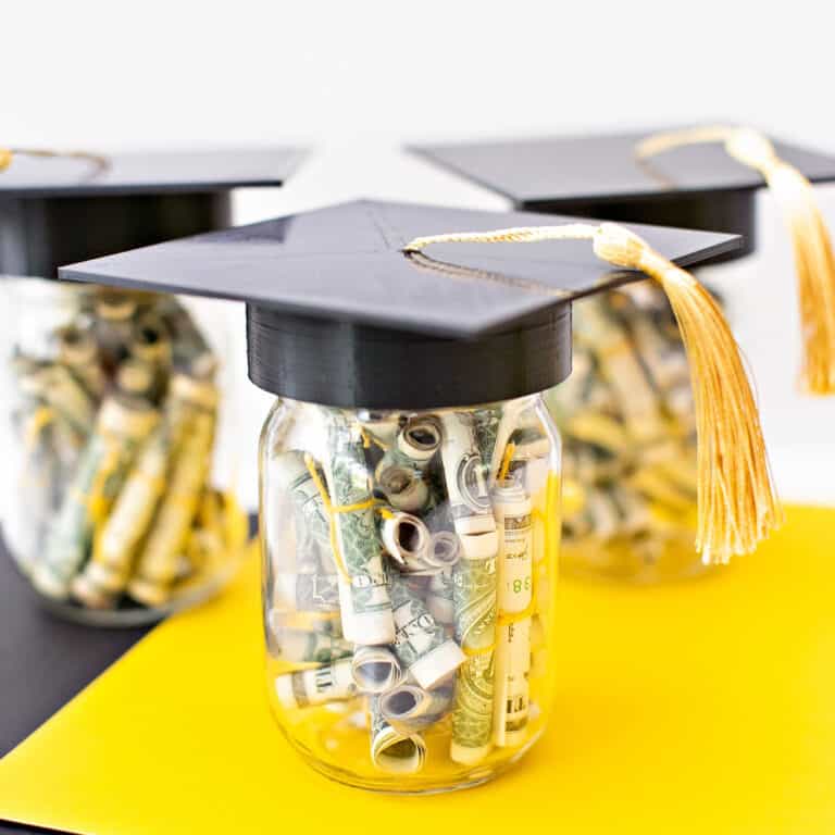 Graduation Money Gift This money jar is the best graduation gift!