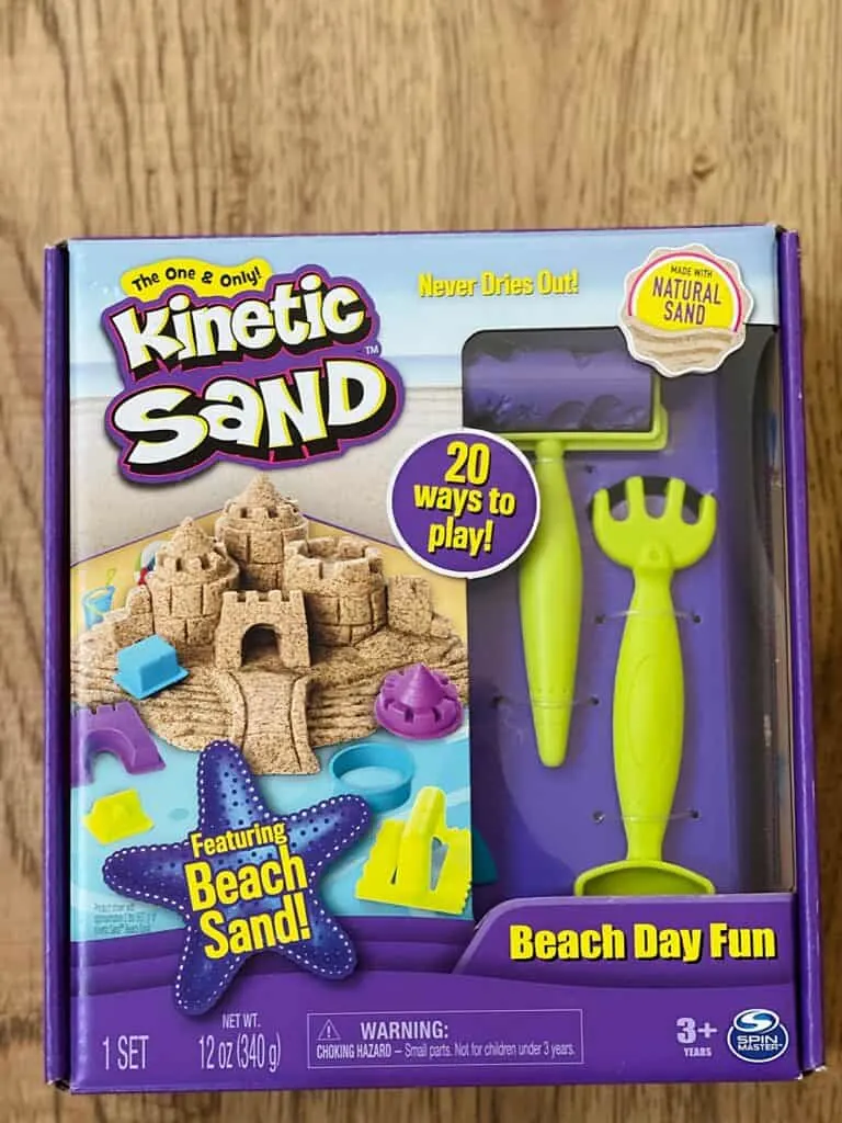 Kinetic Sand Official on Instagram: Take Kinetic Sand with you for  packable fun this holiday season! We put together an on the go kit that's  perfect for keeping little one's occupied while