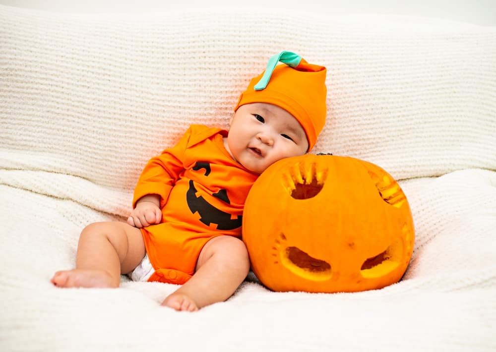 Baby Pumpkin Handprint