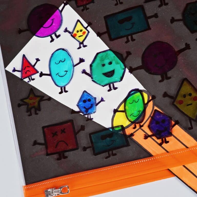 SHAPE LEARNING FLASHLIGHT CRAFT