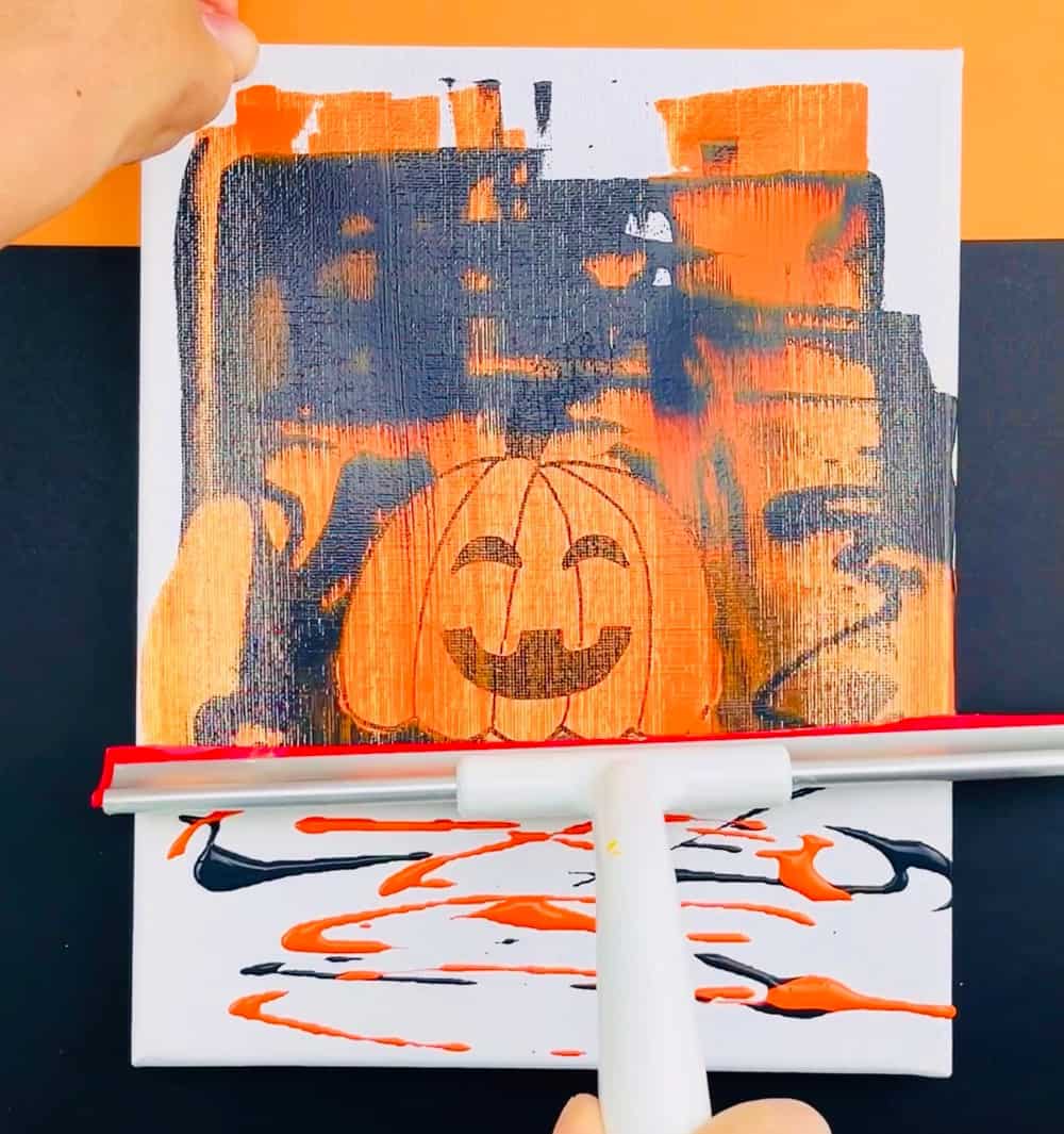 HALLOWEEN SQUEEGEE PAINT ART