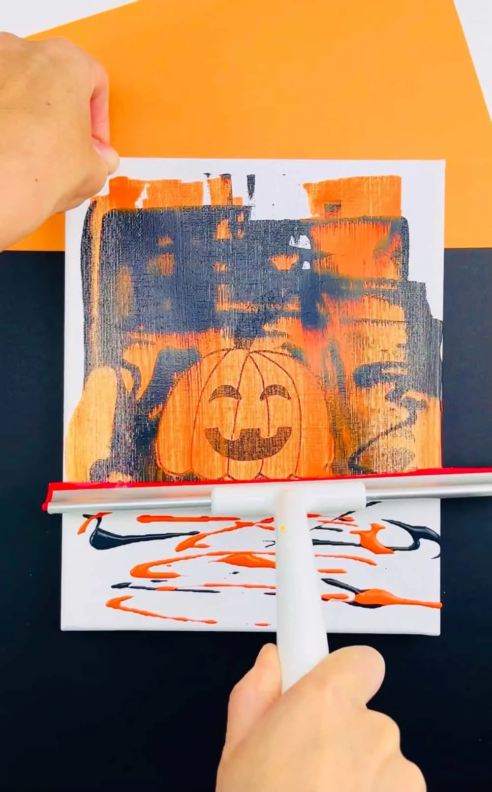 HALLOWEEN SQUEEGEE PAINT ART