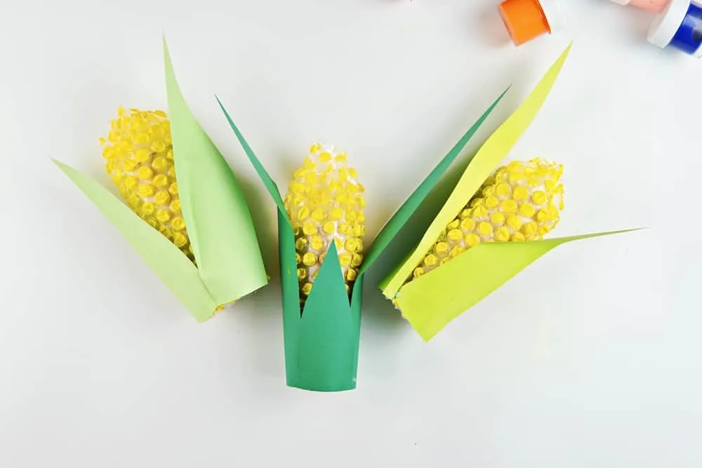 bubble wrap corn craft