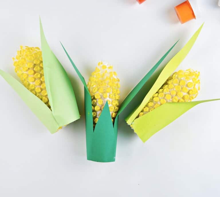 BUBBLE WRAP CORN CRAFT