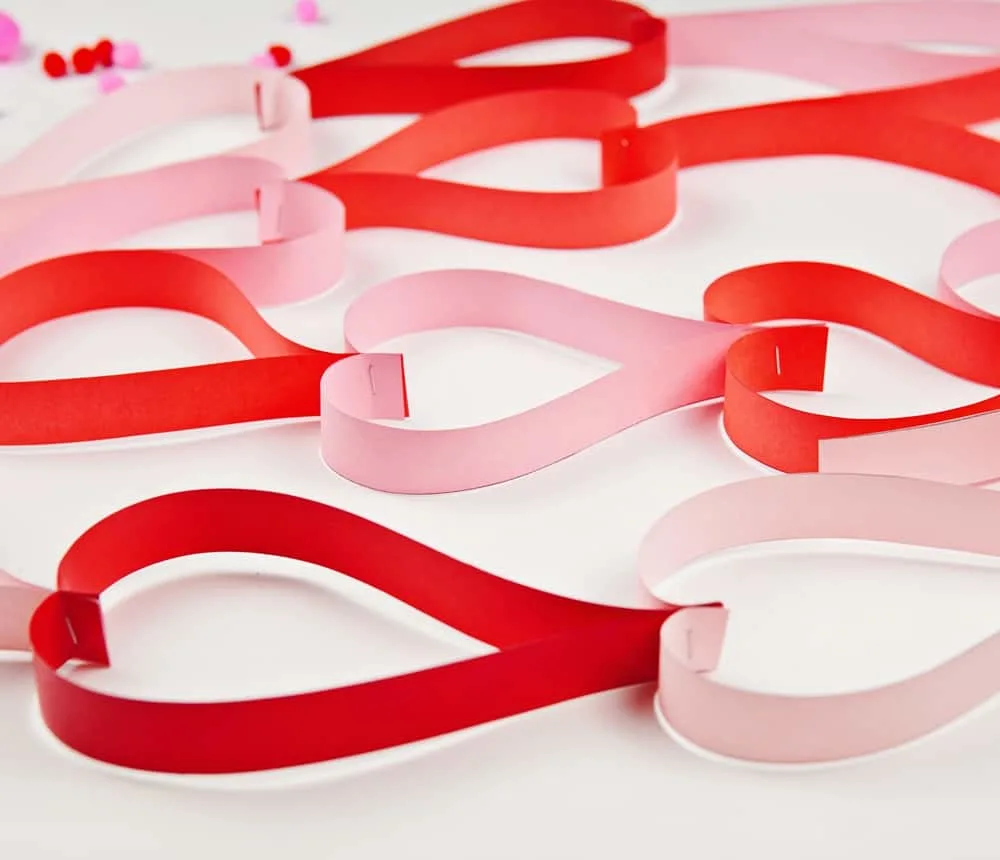 Heart Garland Paper Craft for Valentine's Day