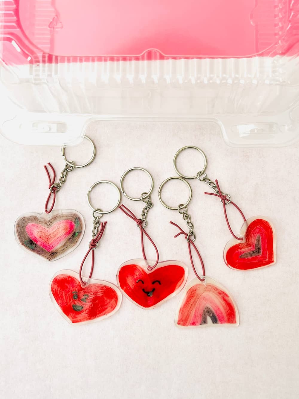DIY Shrinky Dinks Keychains