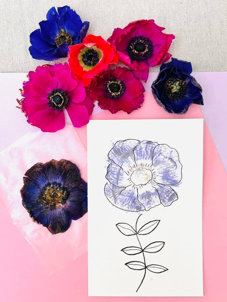 How To Make This Beautiful Pressed Flower Craft