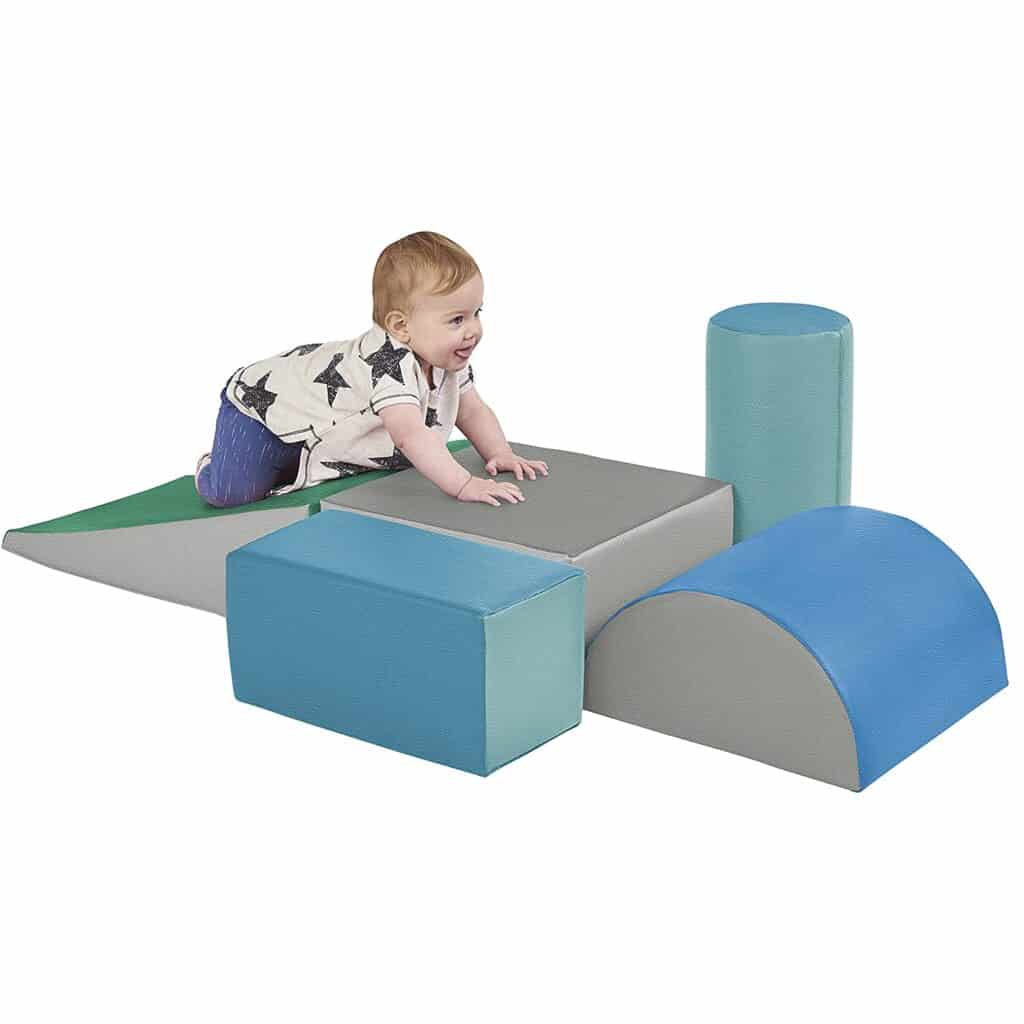 10 Awesome Montessori Climbing Toys