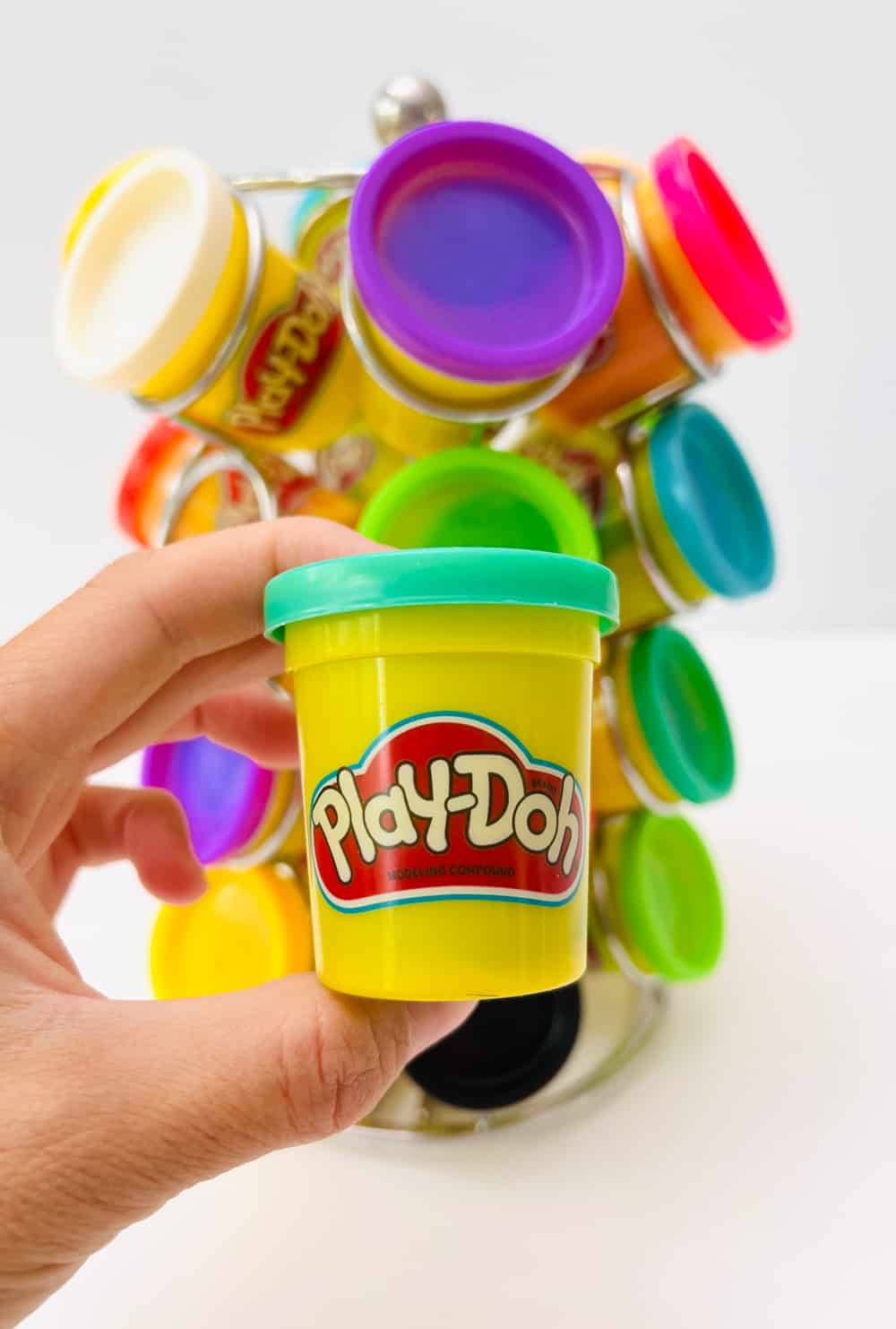 playdough spinning holder