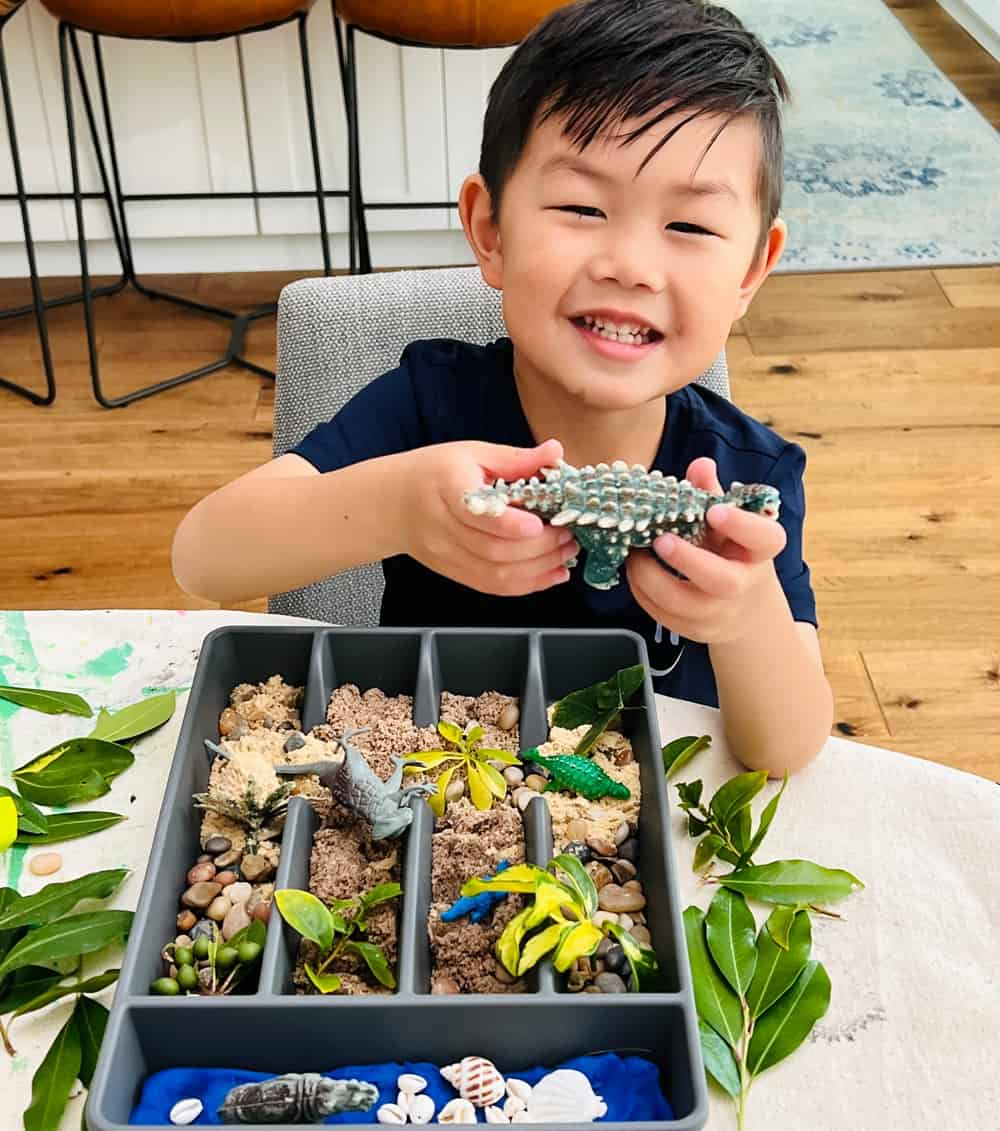 Utensil Tray Sensory Play Hack