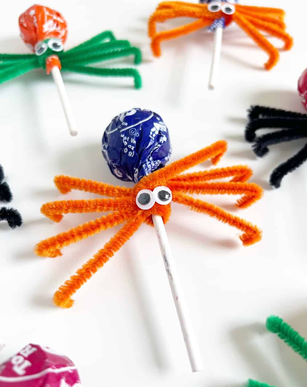 tootsie pop lollipop spiders