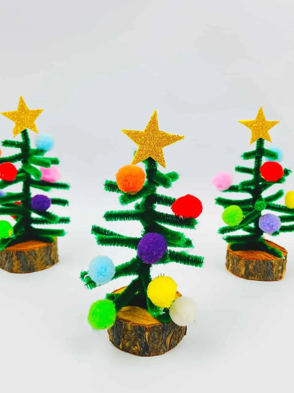 Pipe Cleaner Christmas Trees