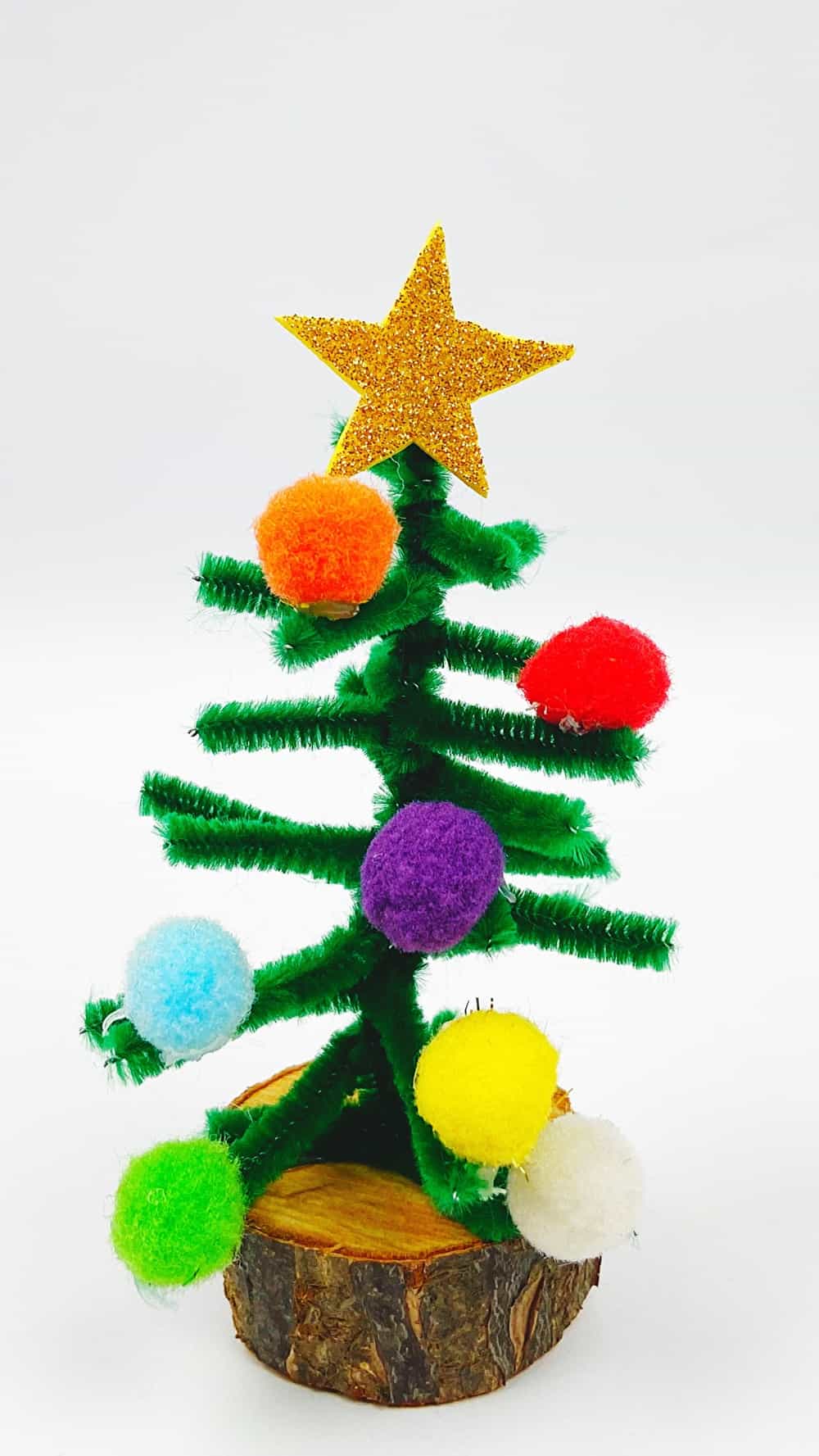 Pipe Cleaner Christmas Trees