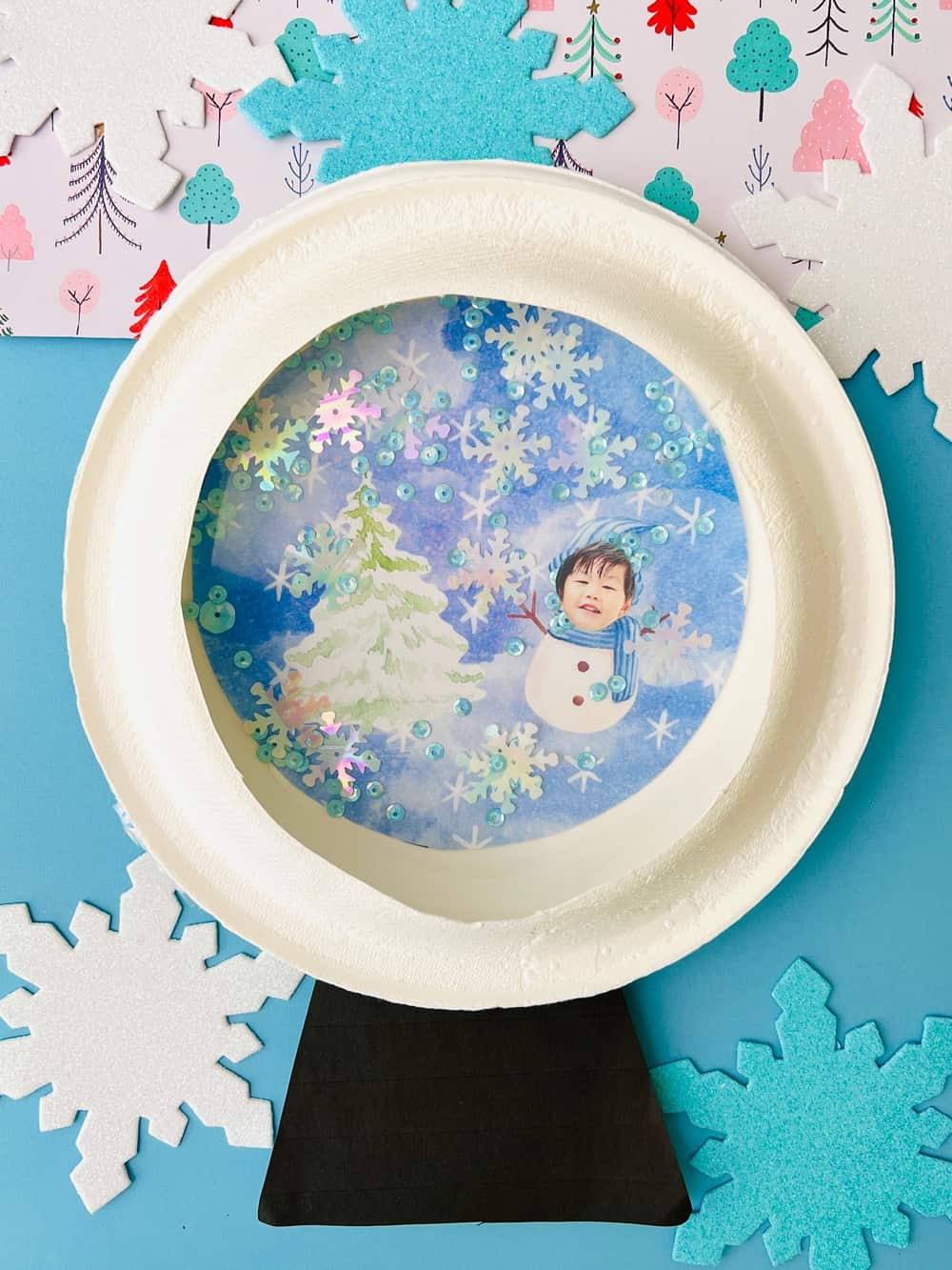 Snow Globe Paper Plate Craft