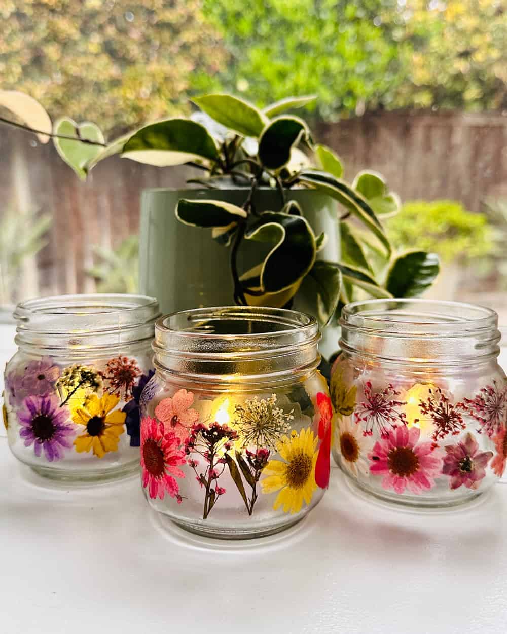 diy pressed flower jars 