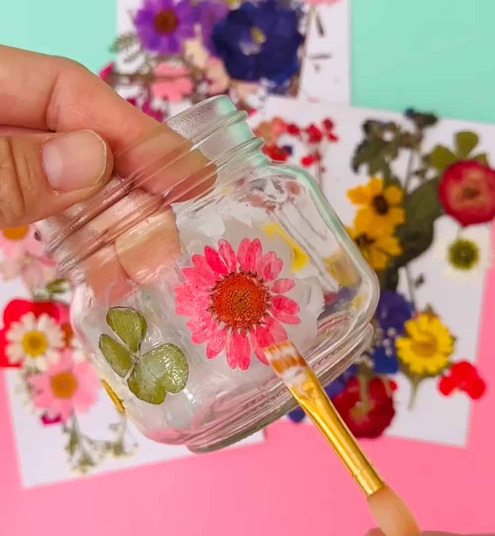 DIY Pressed Flower Jars Make a Stunning Spring Decor