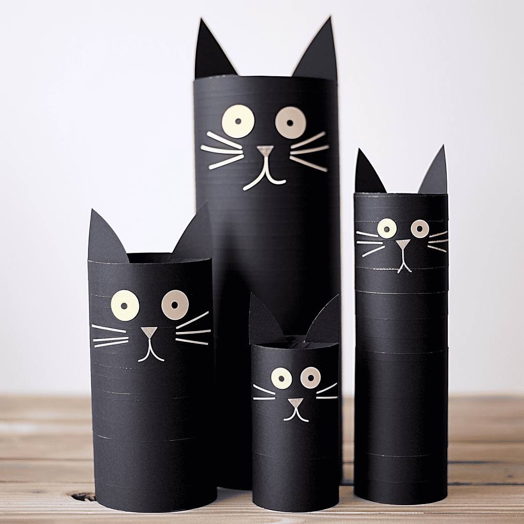 BLACK CAT PAPER TUBE CRAFT