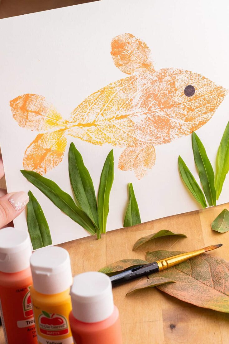 This Leaf Fish Art Is A Cute Ocean Craft
