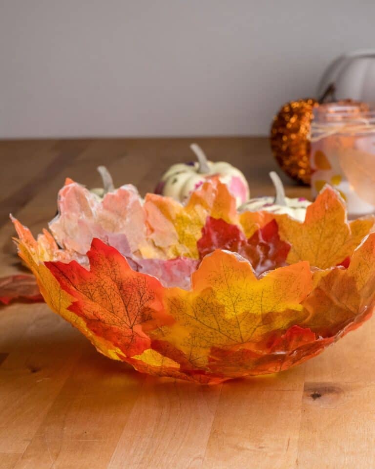 DIY This Fall Leaf Bowl For a Crafty Fall Decor