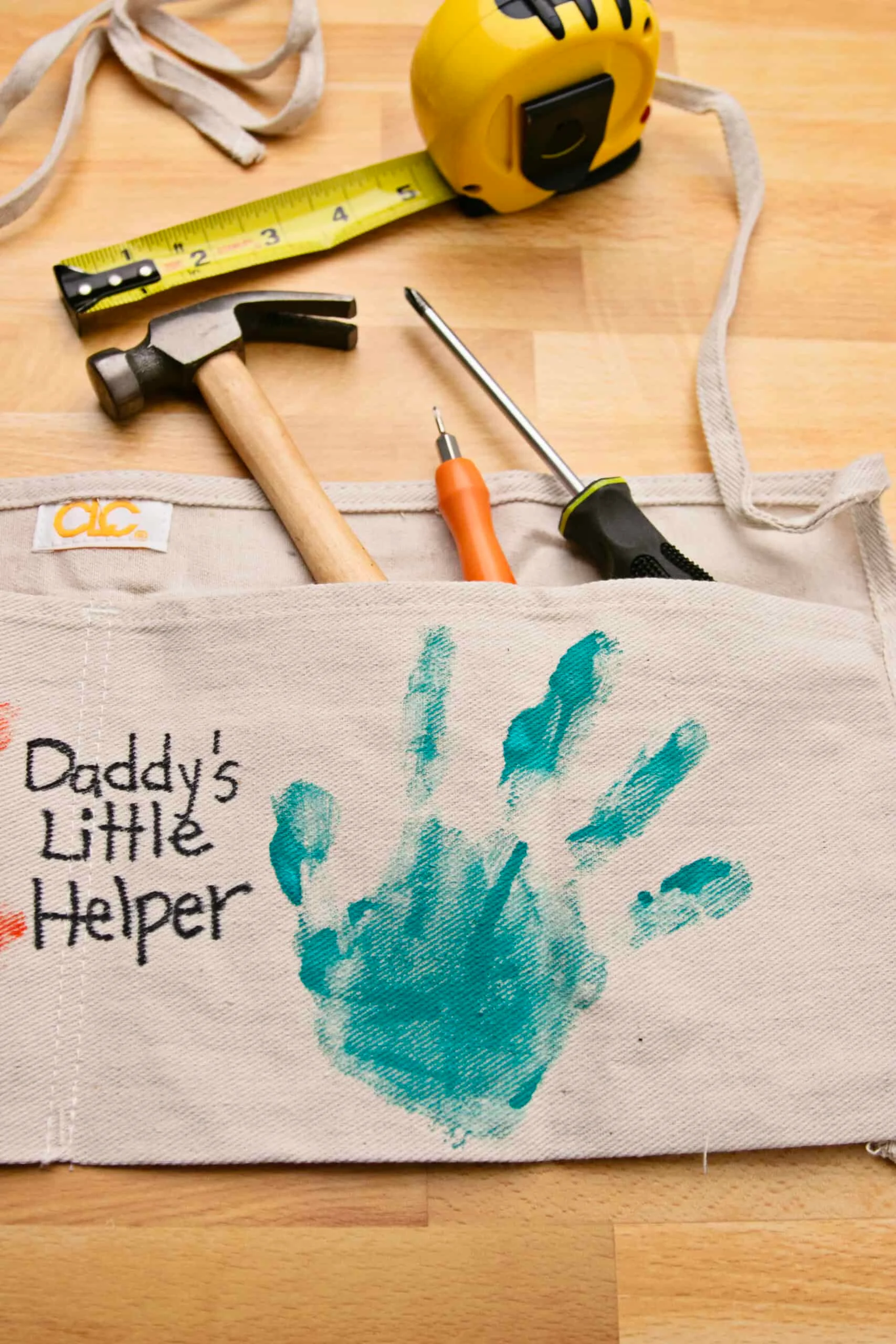 DIY Father's Day Handprint Tool Apron 