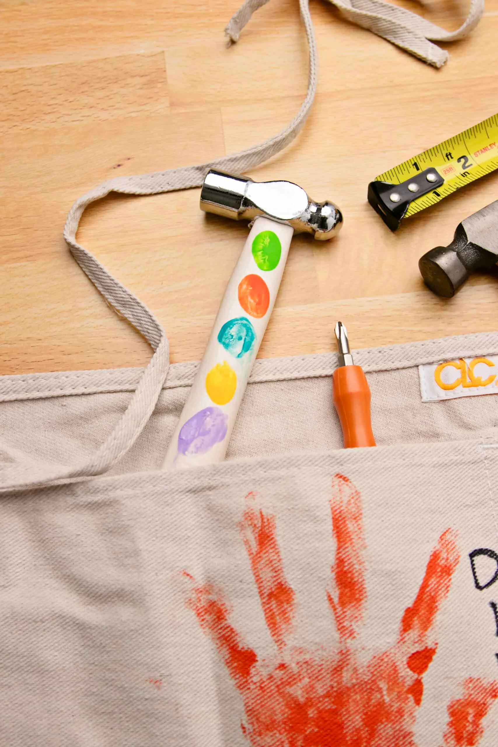 DIY Father's Day Handprint Tool Apron 