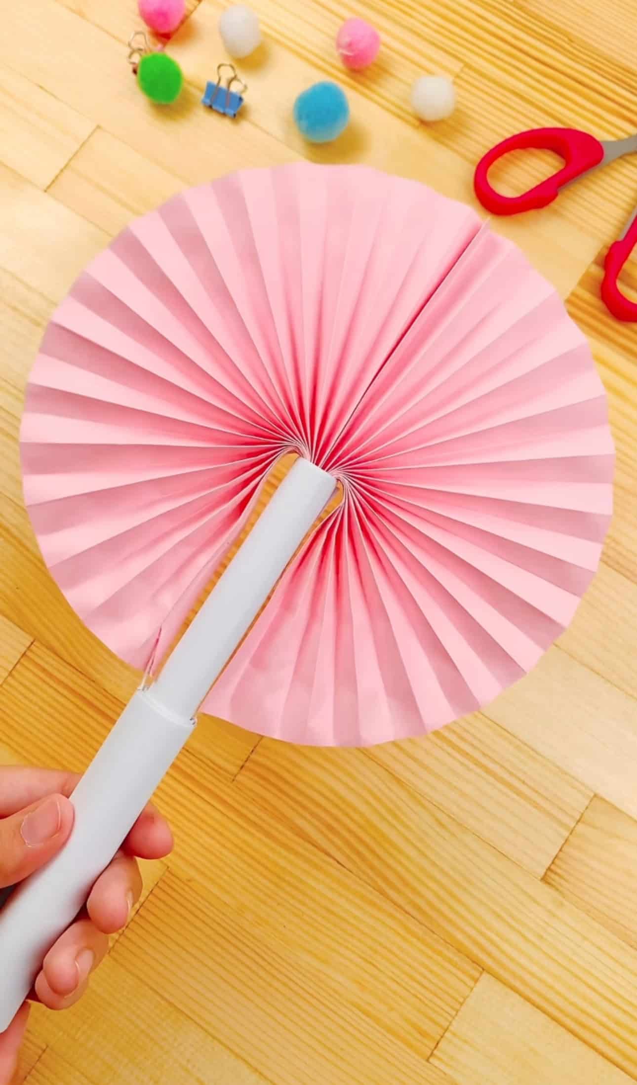 diy paper accordion fan