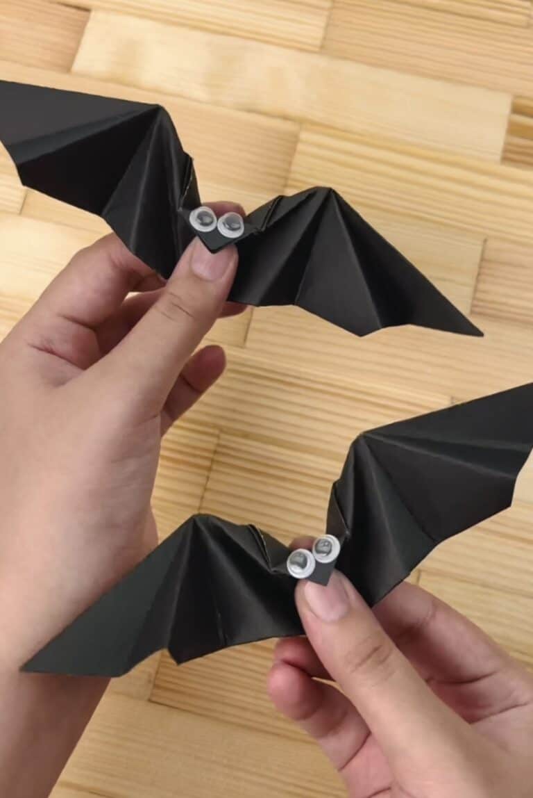 How To Make An Easy Paper Bat Craft